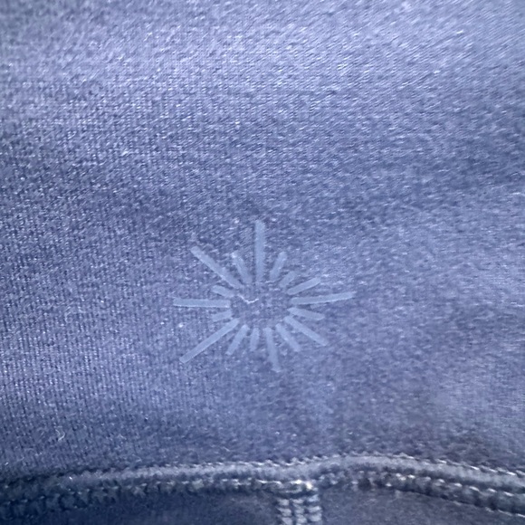 Offline by Aerie The Hugger Navy Bootcut Leggings Size L Short - Picture 8 of 13